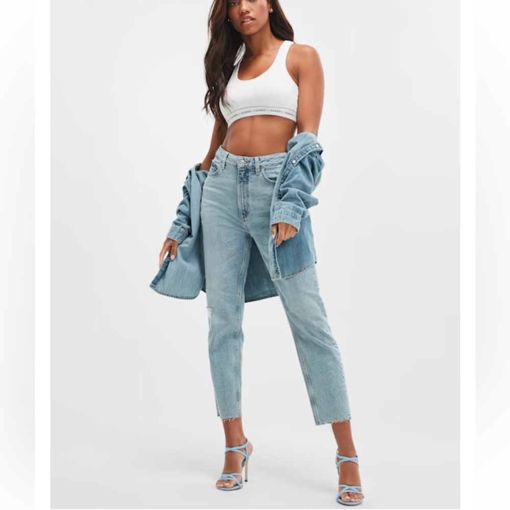 GUESS Eco Slim Mom Jeans distressed High waist jeans light wash jeans sold out